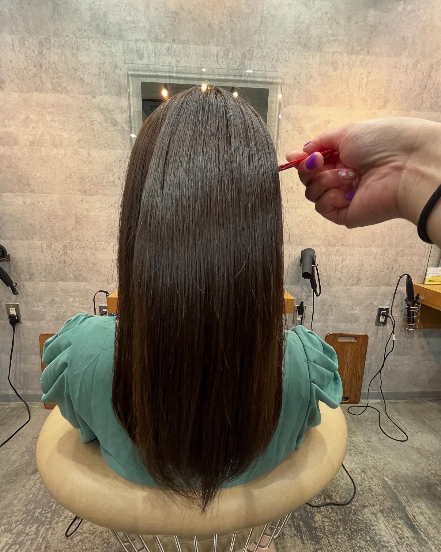 【保土ヶ谷　縮毛矯正　ISIN】