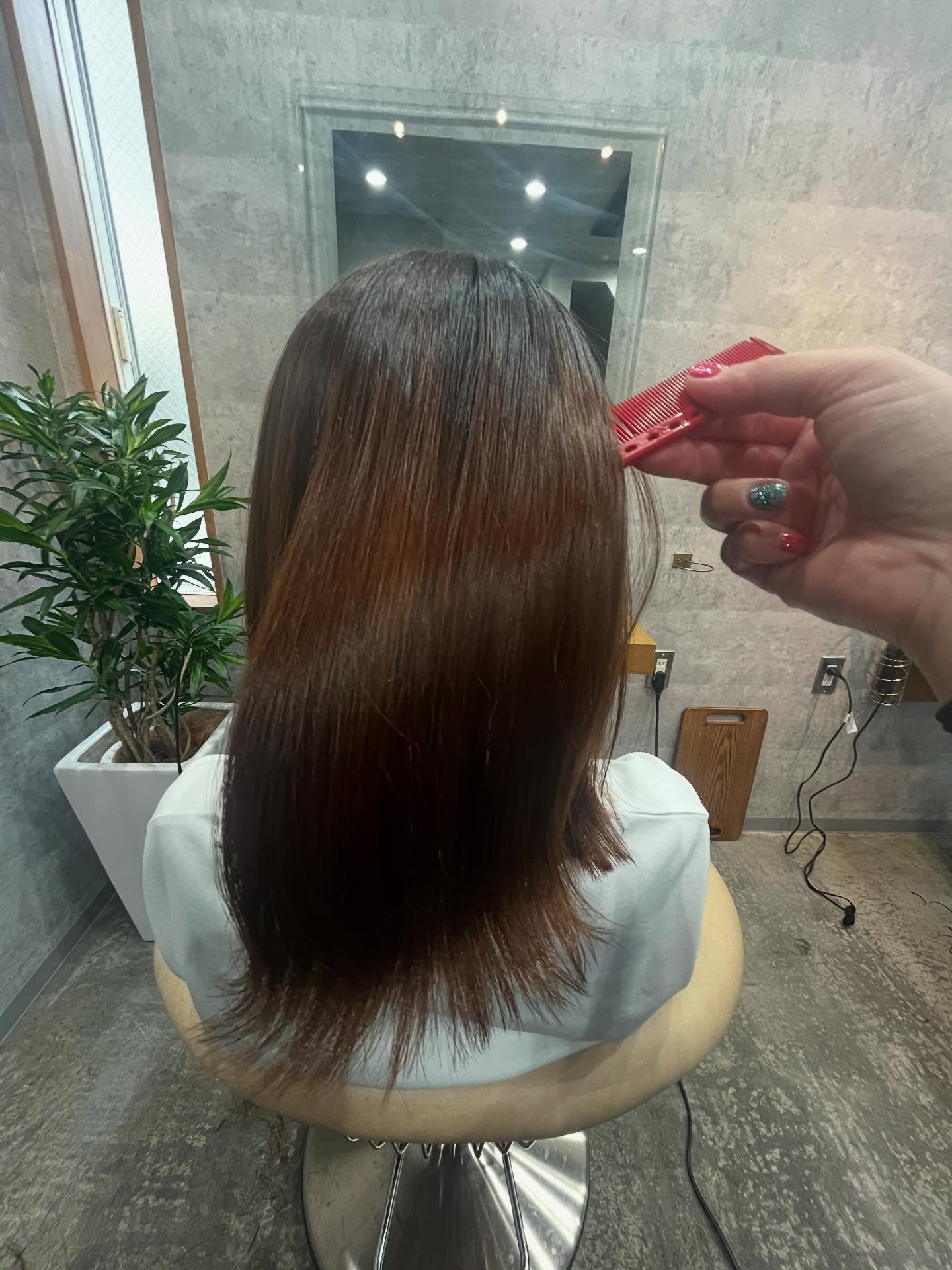 【保土ヶ谷　縮毛矯正　ISIN】